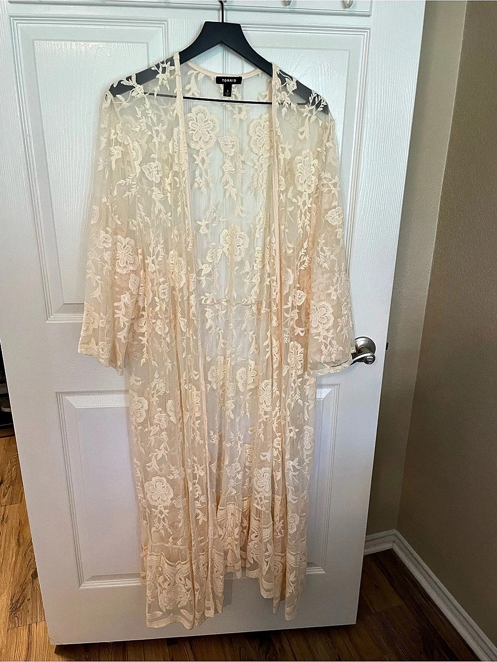 Topshop Floral Lace Size 2 Like New